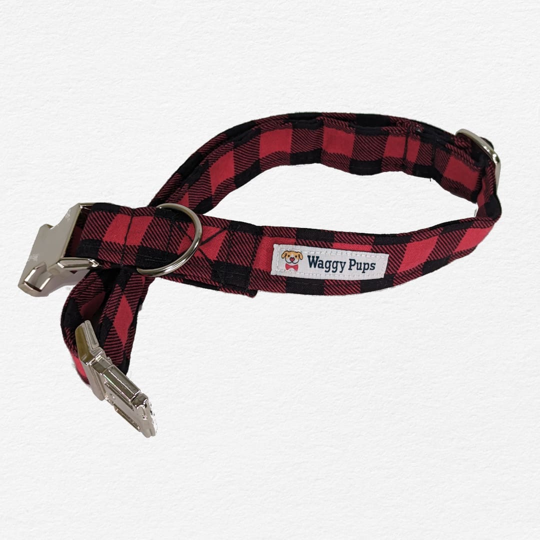 Buffalo plaid dog hotsell collar and leash