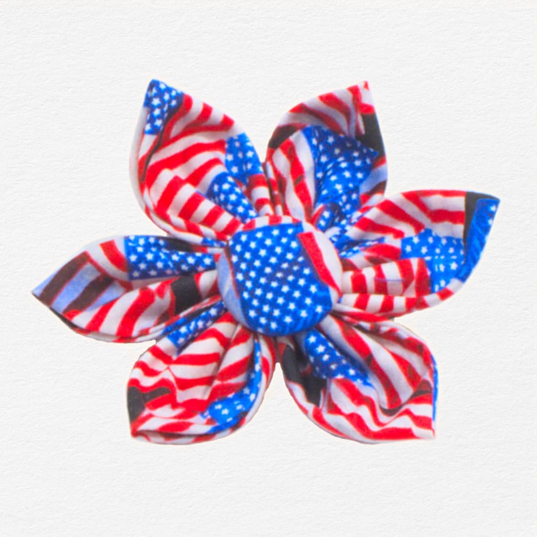 Patriotic Dog Flower Collar